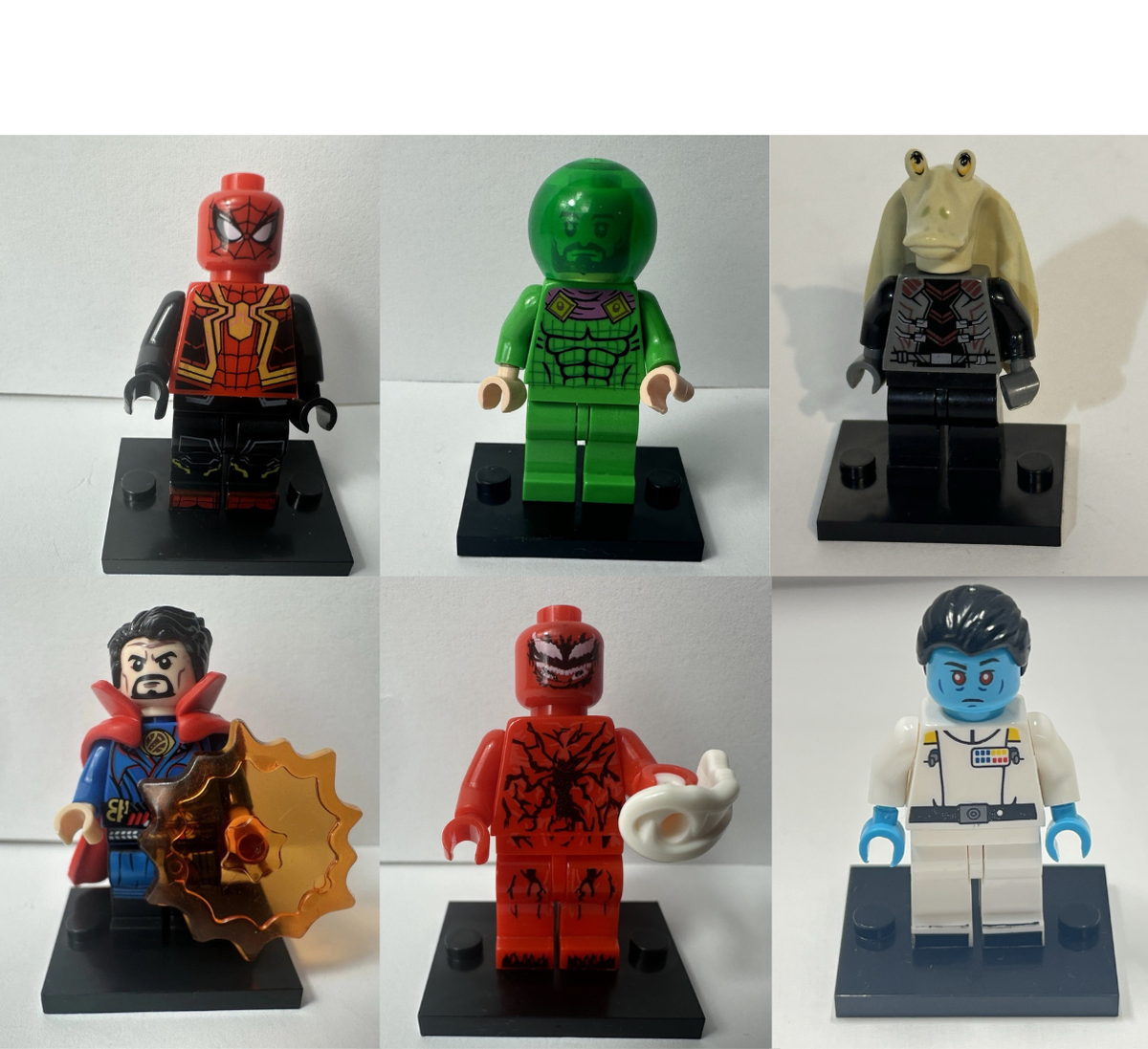 Minifigures