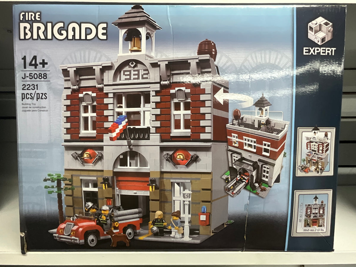 Fire Brigade Compatible Modular Building Set – 2,231 Pieces