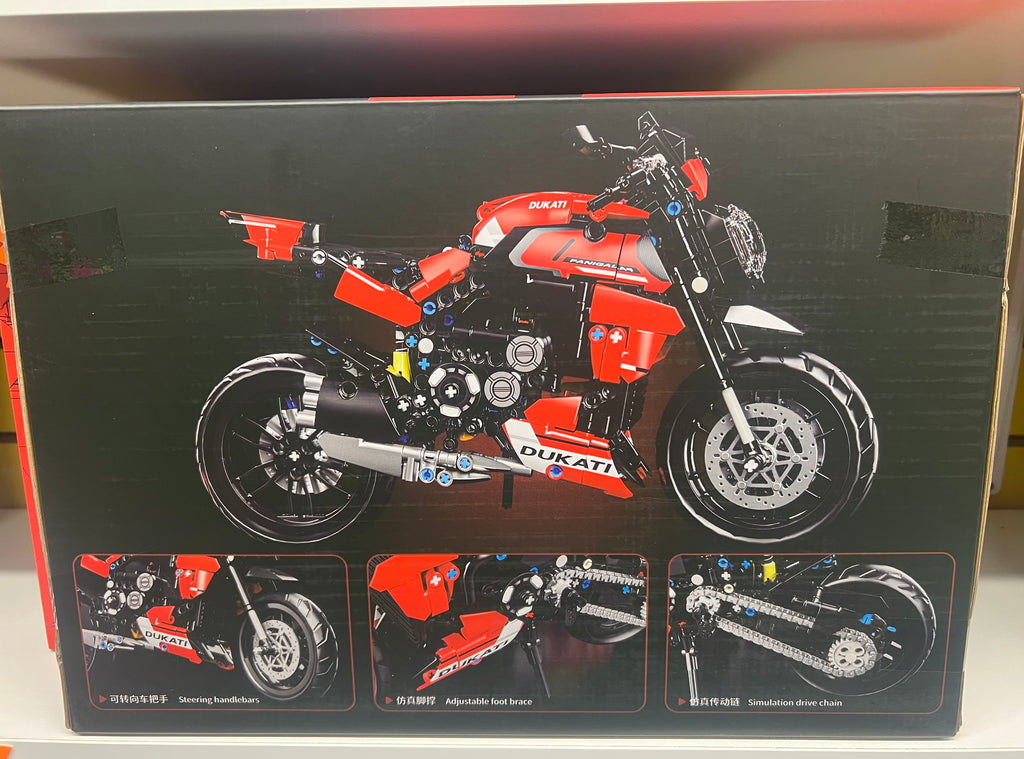 LEIMAO H1128 DUKATI Inspired V4S Motorcycle Building Set – 816 Pieces