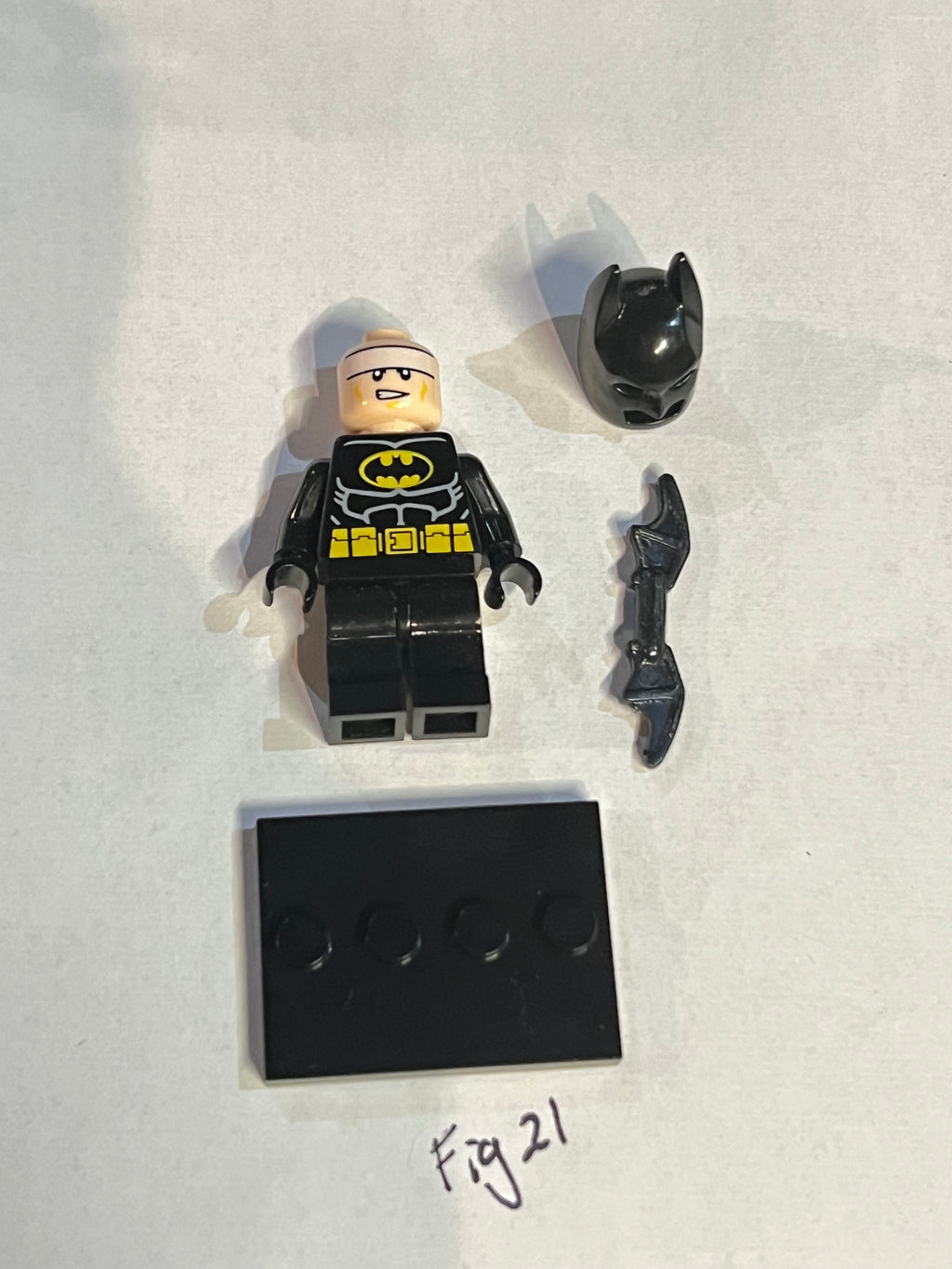Custom Batman Mini Figure (UNBRANDED) – Compatible Building Blocks