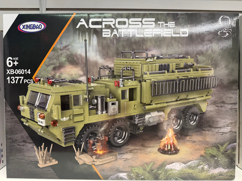Scorpion Heavy Military Truck Building Set – 1,377 Pieces