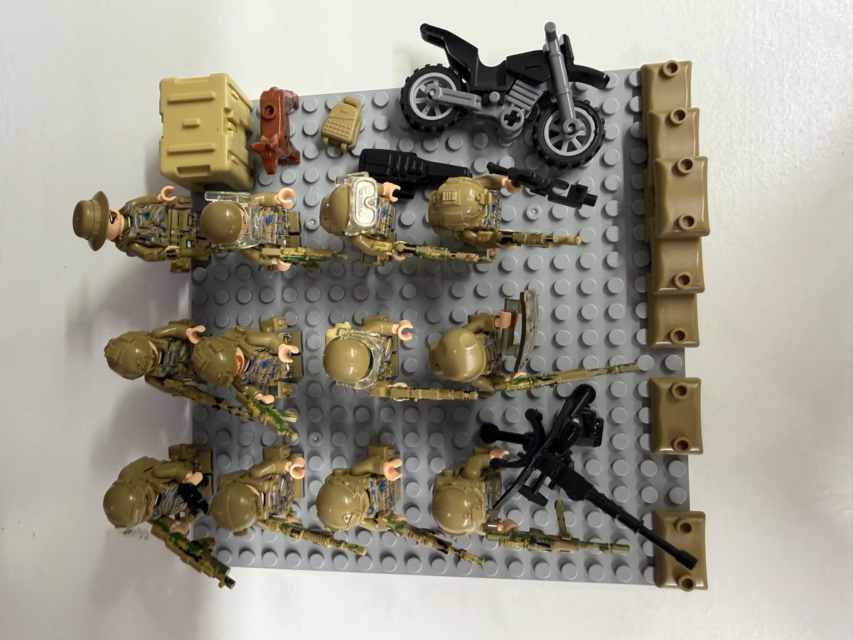Desert Wolf Commando Unit – 12 Tactical Minifigures with Motorcycle & K-9