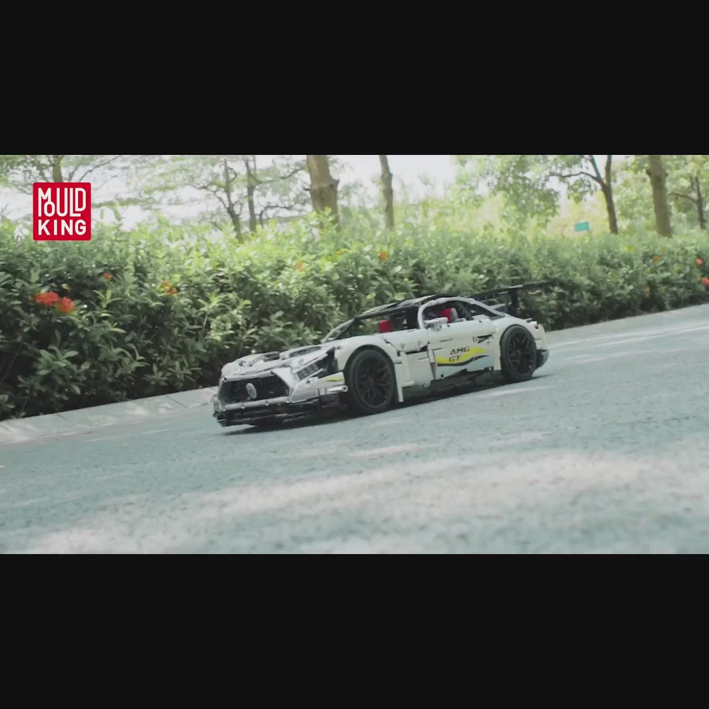 Mould King 13126 RC AMG GT Quicksilver Supercar – 2,872 Pieces